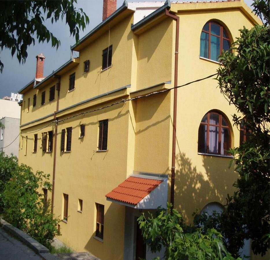 Guest house Raulo